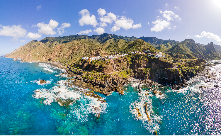 Voguez vers les îles espagnoles