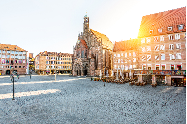 Nuremberg : métropole  historique et culturelle - 