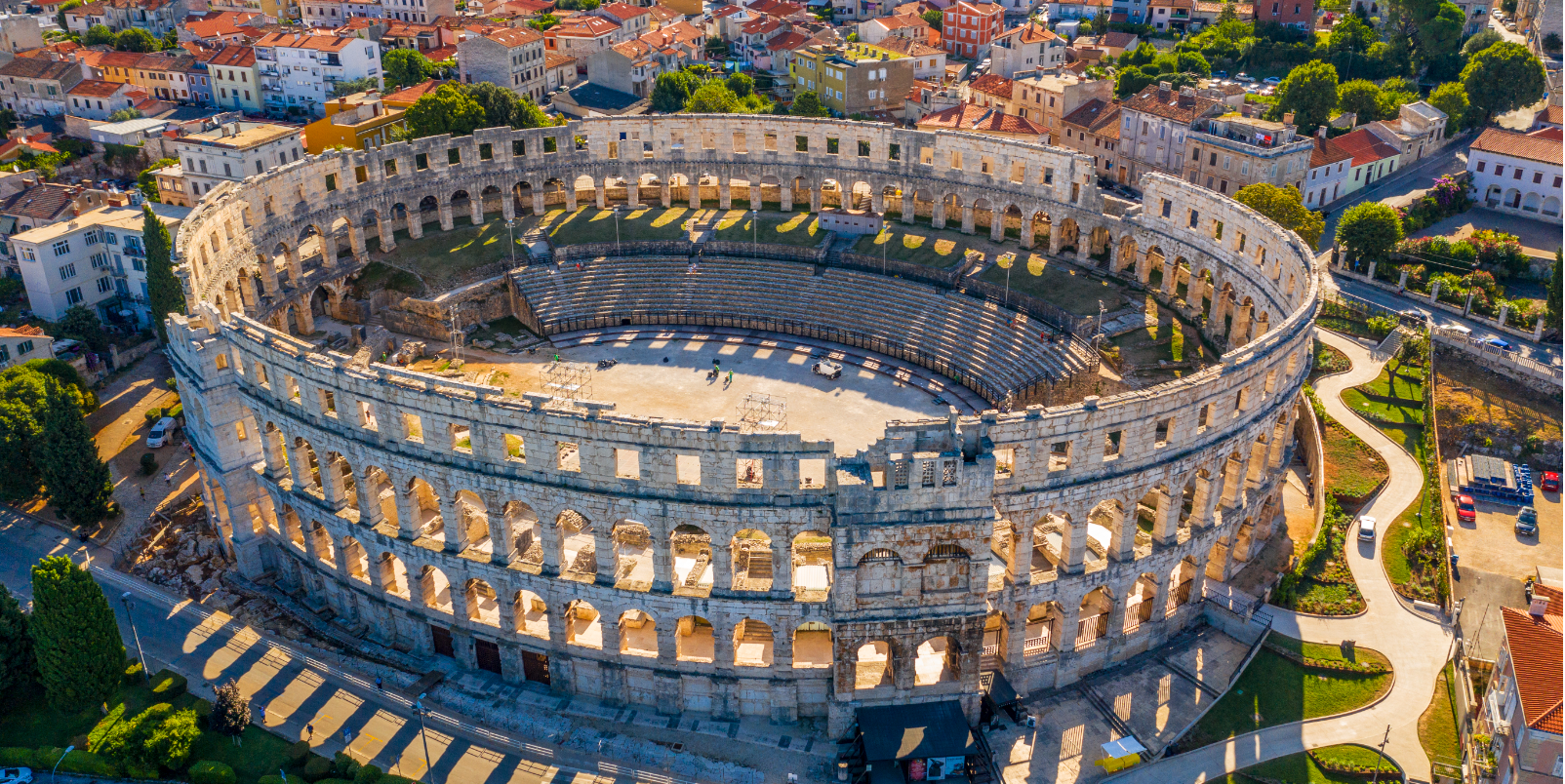 Amphithéâtre de Pula