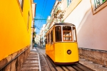 Tram jaune à Lisbonne