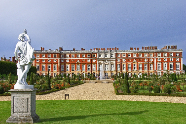 L'Angleterre entre histoire et fiction : des palais royaux aux décors de Bridgerton - London South East England