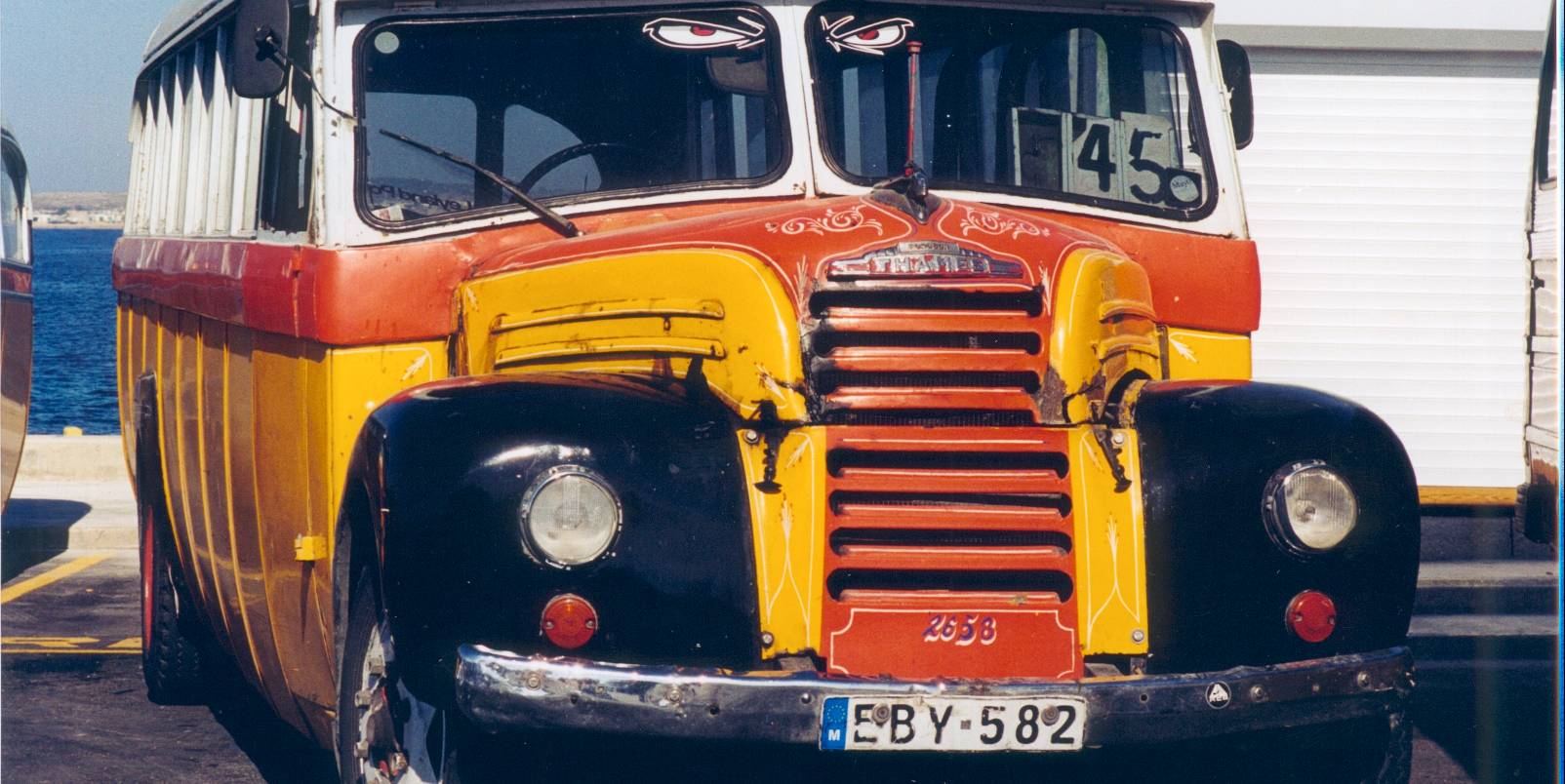 autobus maltais