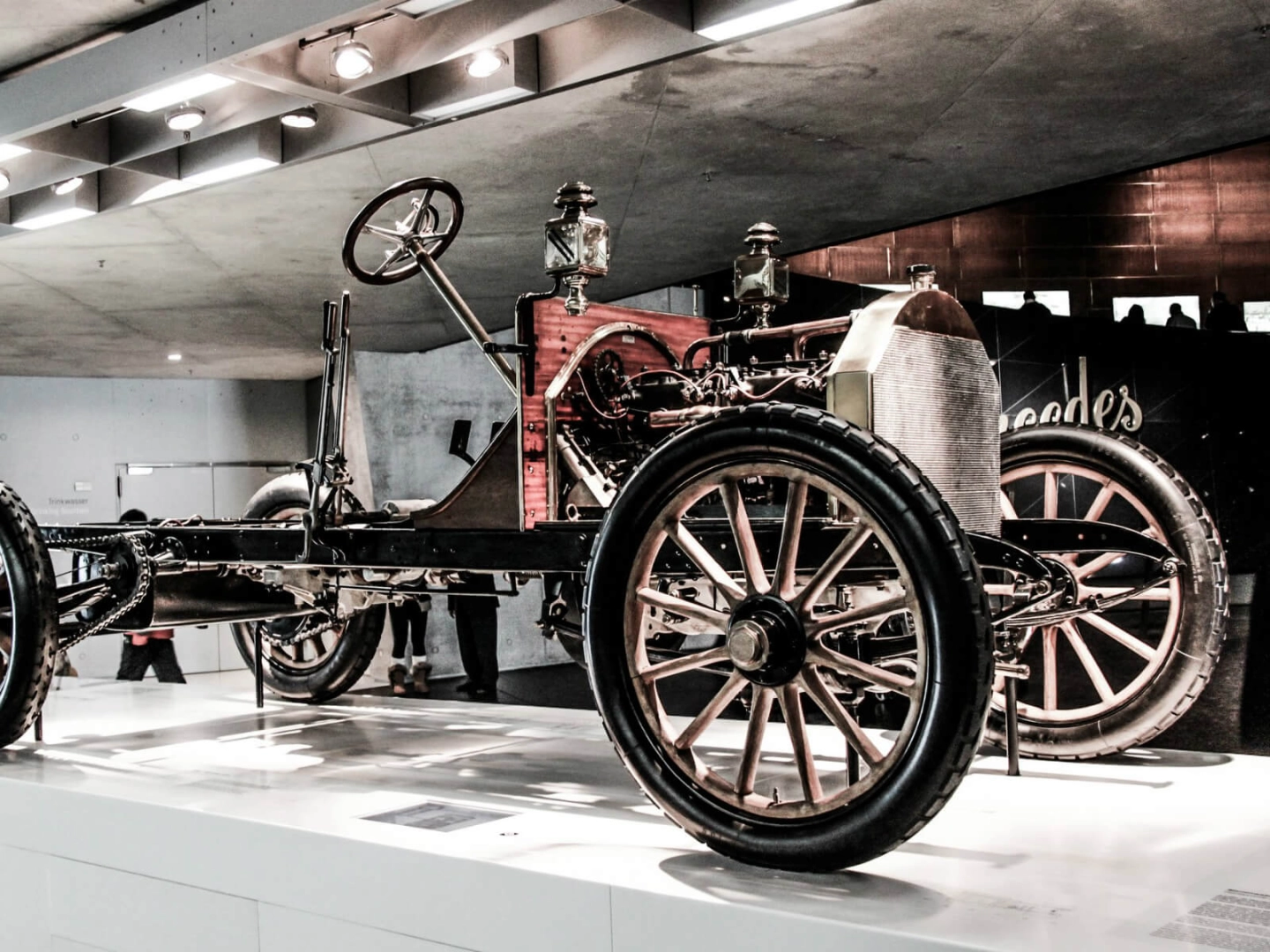 Voiture au musée Mercedes-Benz