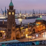 Hafen Uhrturm Hamburg