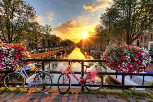 Amsterdam & Bruxelles : 2 villes, 1 000 souvenirs