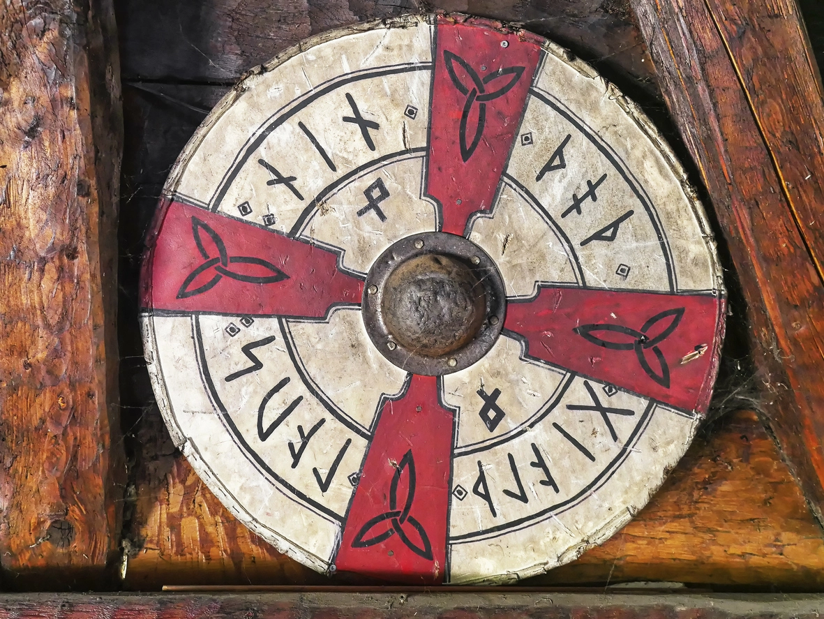 Bouclier rond médiéval en bois, bouclier viking